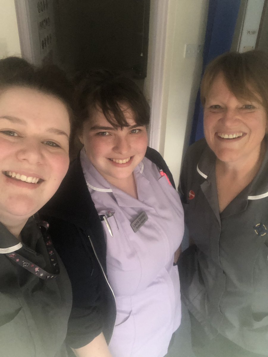 Rach3lAimee's tweet photo. Really enjoyed having our elective student Laura for the last two weeks from LONDON!!🤰🏽🤱🏼 @SGSUMidSoc . Think Laura enjoyed learning about @PTHBhealth  &amp; #thepowysway #normalisebirth #positivementorship https://t.co/wWSGdGGKns