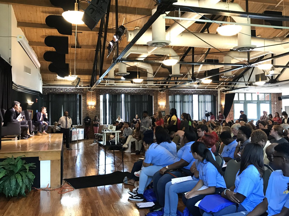 rwalbright's tweet photo. Seeing our amazing Mayor’s Youth Council kids lead a PACKED event about voter registration with @letamericavote and @JasonKander #BerkeX6 #CHA https://t.co/DK0f2rHIsN