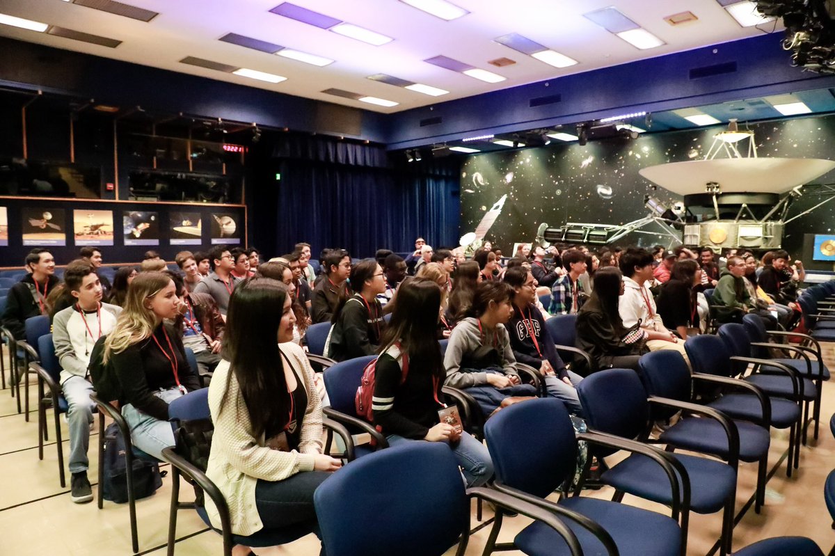 eSTEMacademy's tweet photo. Thank you @NASAJPL for having us today. #ERHSStem Ss learned about past and future projects. https://t.co/JtChally9S