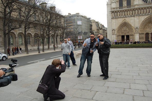 Triste por el 🔥 en #NotreDameCathedral uno de los lugares más históricos que visite en #paris junto a <a href="/NickyJamPR/">Nicky Jam</a>