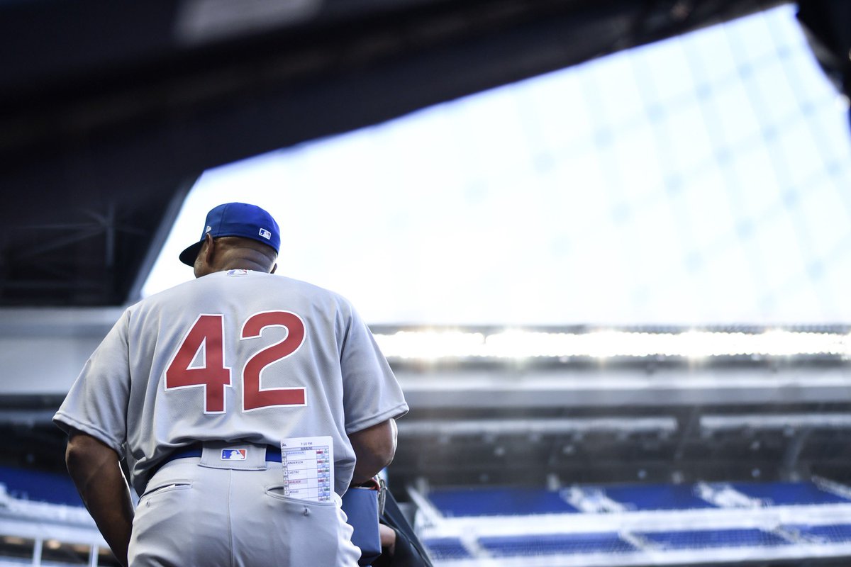 Cubs's tweet photo. Play ball! #EverybodyIn 

#Jackie42 https://t.co/z7Hld1z9iO