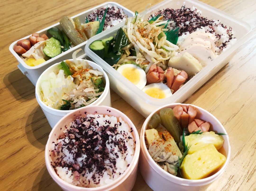 可愛いお弁当箱