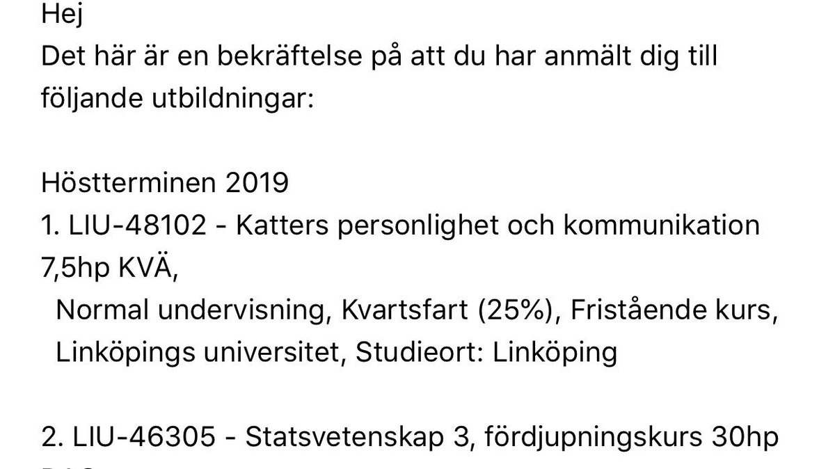 MatildaEkeblad's tweet image. Okej att ni har ångest över Notre-Dame men jag somnade tidigt igår och glömde ändra min ansökan till universitetet så mitt förstahandsalternativ är nu ”katters personlighet och kommunikation”