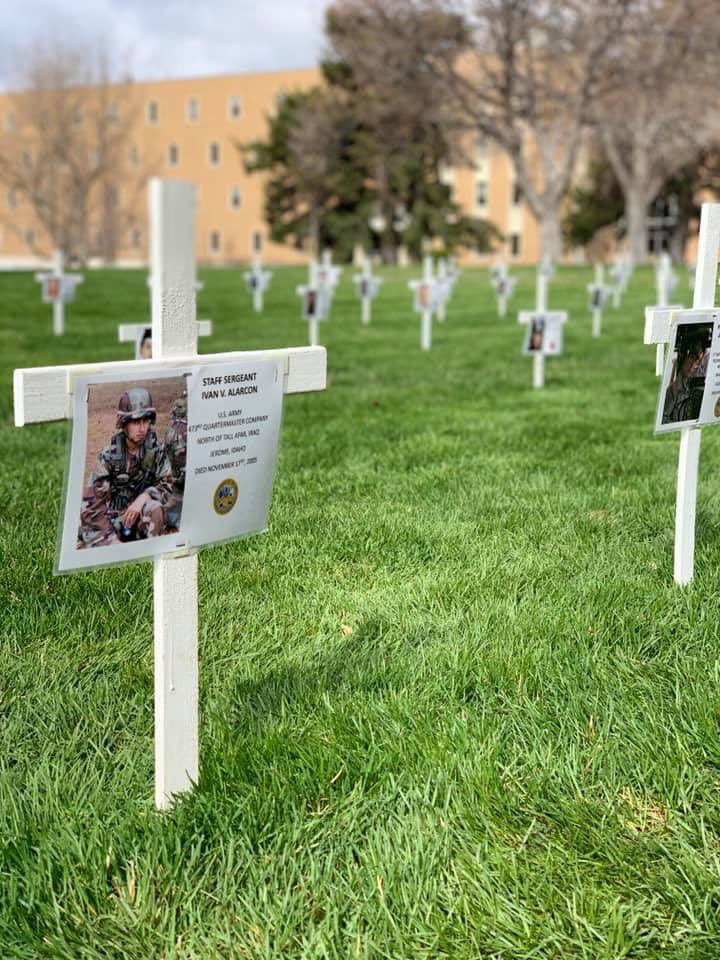 Vets_IdahoState's tweet photo. Thank you ISU TRIO Veterans Program for sharing this:                   Military Week has officially started! Check out the “Idaho Field of Heroes” to honor Idahoans that have lost their lives in service to our country in military conflicts since 9/11/2001. https://t.co/gaxbk3tXdK