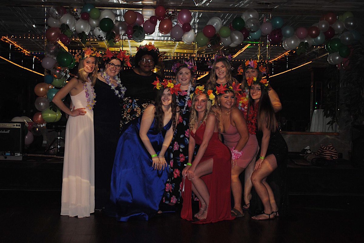 TriSigmaOU's tweet image. We had BOATloads of fun at our formal on Saturday!🚤💛