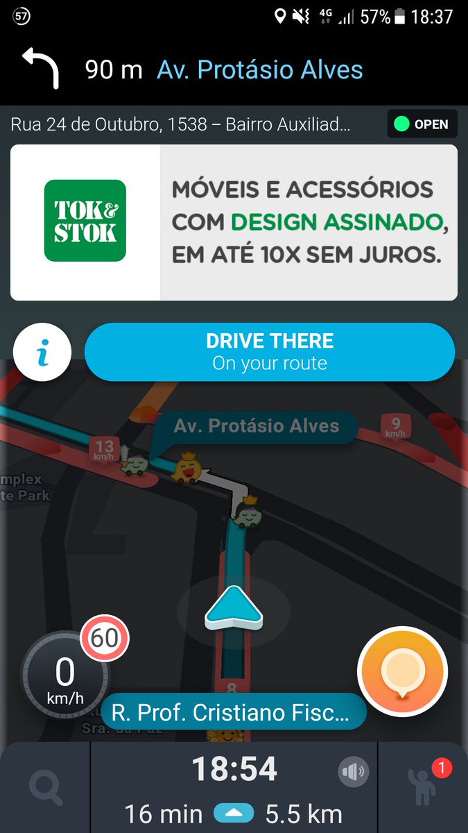 douglaslise's tweet image. Qual a probabilidade de alguém desistir do lugar que está indo e seguir o anúncio (drive there)?