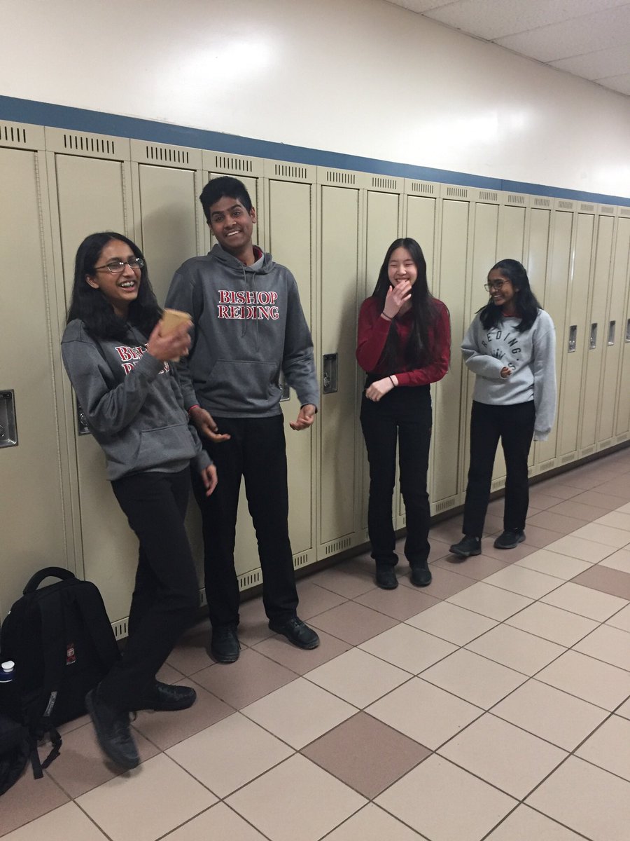 GravinaMs's tweet photo. @BRedingLegacy practicing their games for grade 7 day. We know the grade 7s will love them! @miss__kosar https://t.co/iLVxZICkNy
