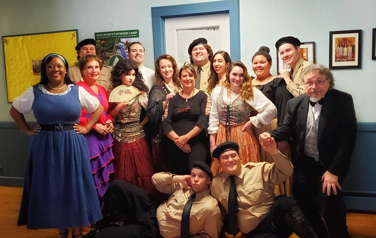 Hot_opera's tweet image. That's a wrap on Carmen! 💃🏽 We loved performing for you. This production was made possible by the fantastic people in and out of this pic.😄 Our opera family motivates us to keep moving forward.❤
#hudsonoperatheatre #hotopera #classicalmusic #mondaymotivation #hotoperamotivation