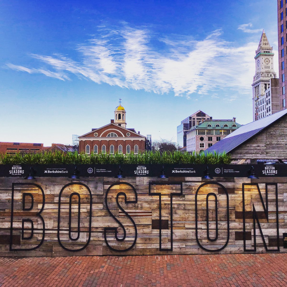 Travel Like a Local: MA tweet media