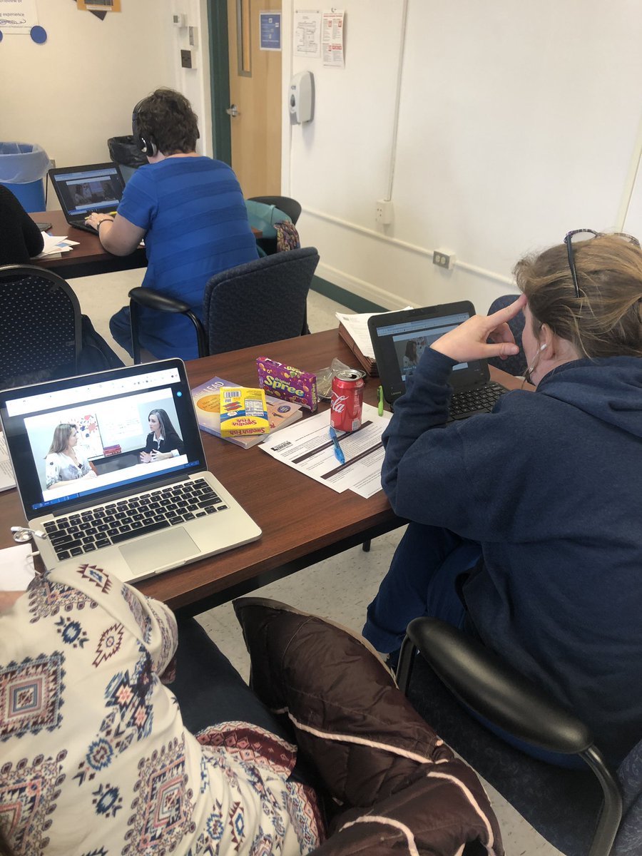 CindyJournell's tweet photo. Ts use #PlayPosit to evaluate feedback conversations in tonight’s #coaching class. #thinkframework #F4T @fcpskarinemyers https://t.co/xgLgnRUJRB