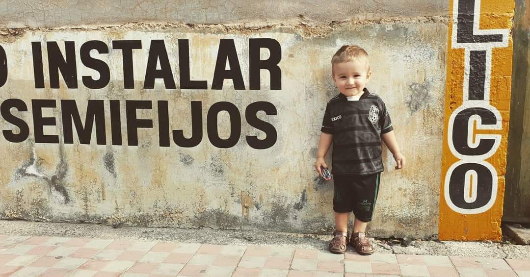SamTaweets's tweet photo. Just a bit of a street shoot in Jude's Mexico Football kit 🇲🇽⚽
#ReadyToScore #20MonthOldHernandez https://t.co/62LL2TB8b8