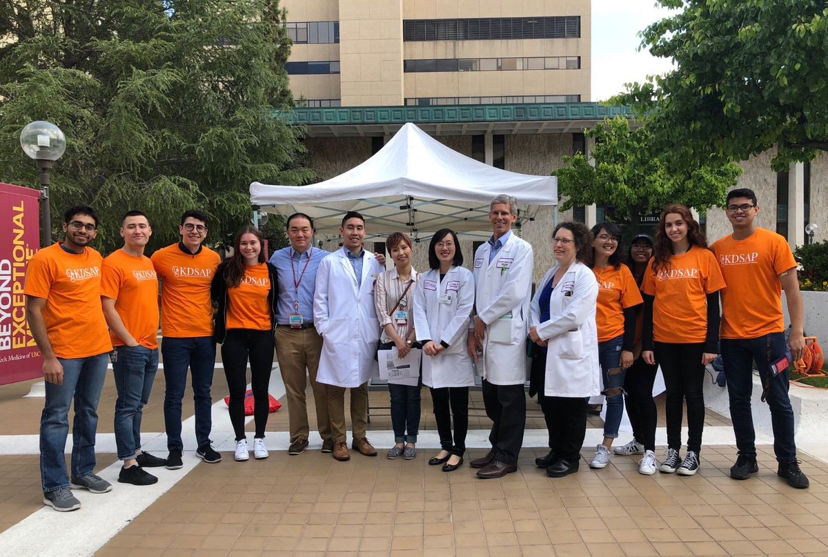 ukrocharity's tweet photo. Bravo to @USCSchPharmacy @kdsapofficial, members of the @KeckMedUSC Internal Medicine Residency Program & Division of Nephrology & Hypertension & all involved in the 2nd Annual #WorldKidneyDay Health Fair! #kidneyscreening #kidneyhealth https://t.co/zaVXvMP3O2
