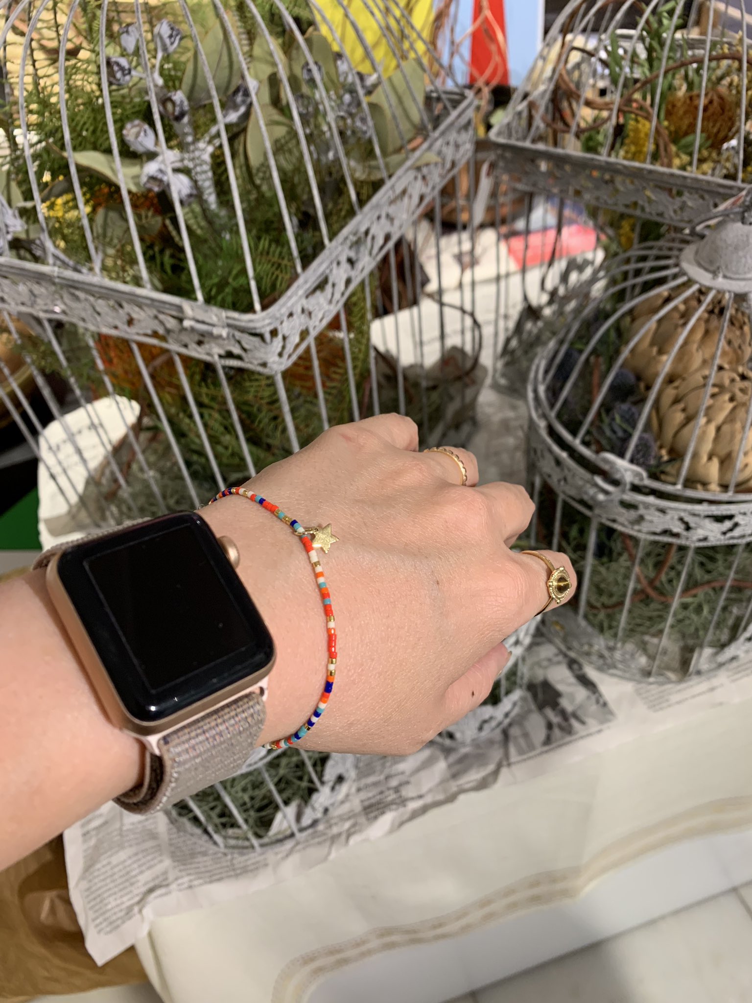 Boiteぼわっと Nilaiの新しい夏らしいブレスレットが登場しました 華奢なlineが可愛くて重ね付けにもぴったりです 私は時計に合わせて選びました ぼわっと 伊勢丹新宿 5階 センターパーク T Co Ynemujhhvw Twitter