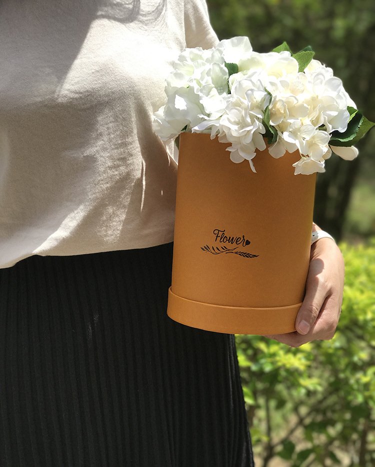 JoyBean199's tweet photo. We have many paper flower boxes in stock.
#factorypackaging #flowerbox #flowerboxpackagingdesigns #flowerboxes #highqualityboxes #flowerboxes #flowerboxessupplier #luxurydesignpackaging #luxuryflowerpackaging #tubeflowerbox #roundflowerbox #roundflowerboxes #flowerbox https://t.co/F0OO4W3xqQ