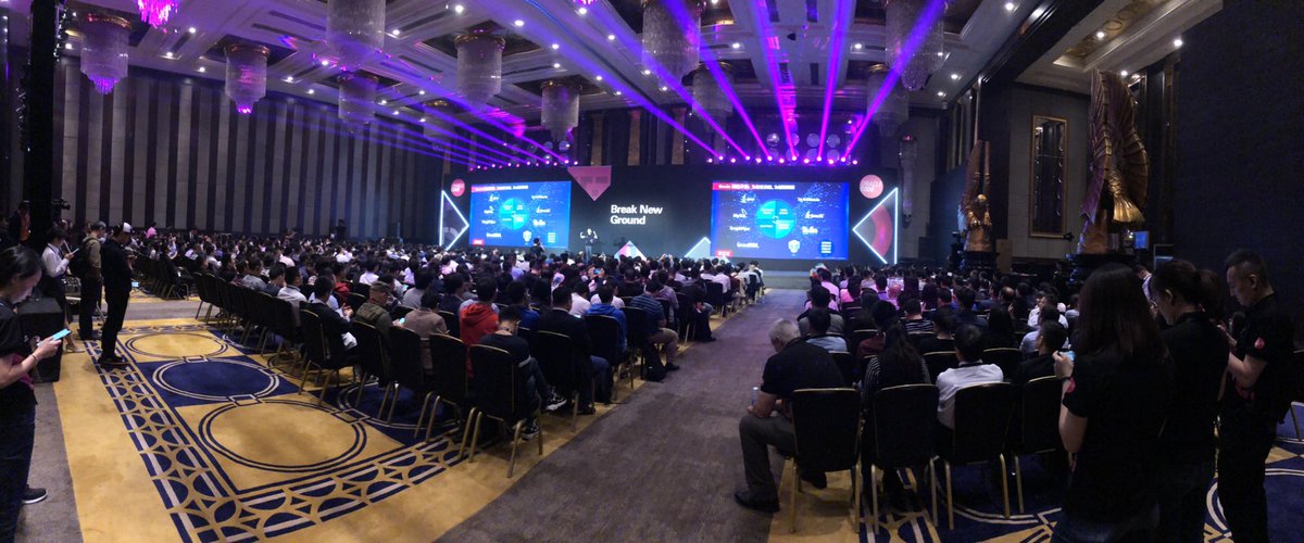 vincentmayers's tweet image. Strong start for #OracleCode Shenzhen @groundbreakers #DeveloperCommunity