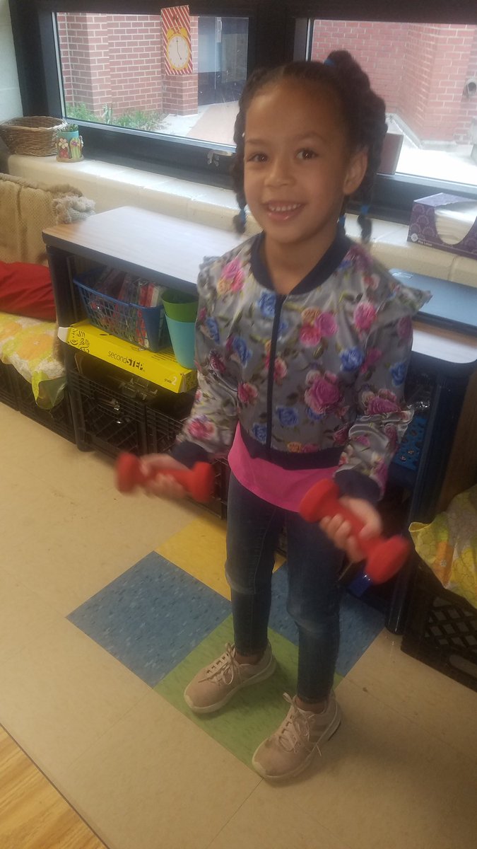 dbradford718's tweet photo. Changing up our center rotations by adding movements breaks in between each center! So exciting! Today we practiced jumping jacks, medicine ball, walk the line, take a lap, weight lifting and sit-ups and push-ups. Kids gotta move! #JLAjourney #jlaproud https://t.co/6sehtpIUfF