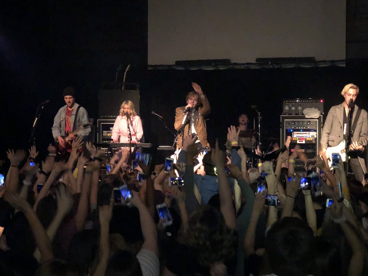 St. Louis!!! WE FEEL YOU NOW!!!
