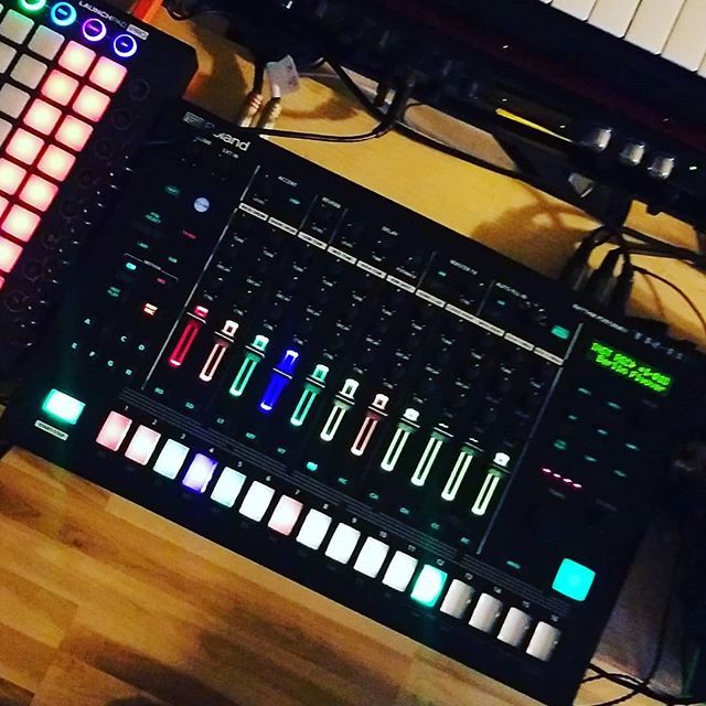 iamchristieann's tweet photo. Loving my new Roland Tr-8s! I'll make a video showcasing its features soon. It is well worth the money. #roland #drumsequencer #musician #musicproducer #beatmaking #livelooping #ableton10 #recordingstudio #gearslut #trs8 #rolandtrs8 https://t.co/Z0gSFkmjhu https://t.co/l5w1zRaSST