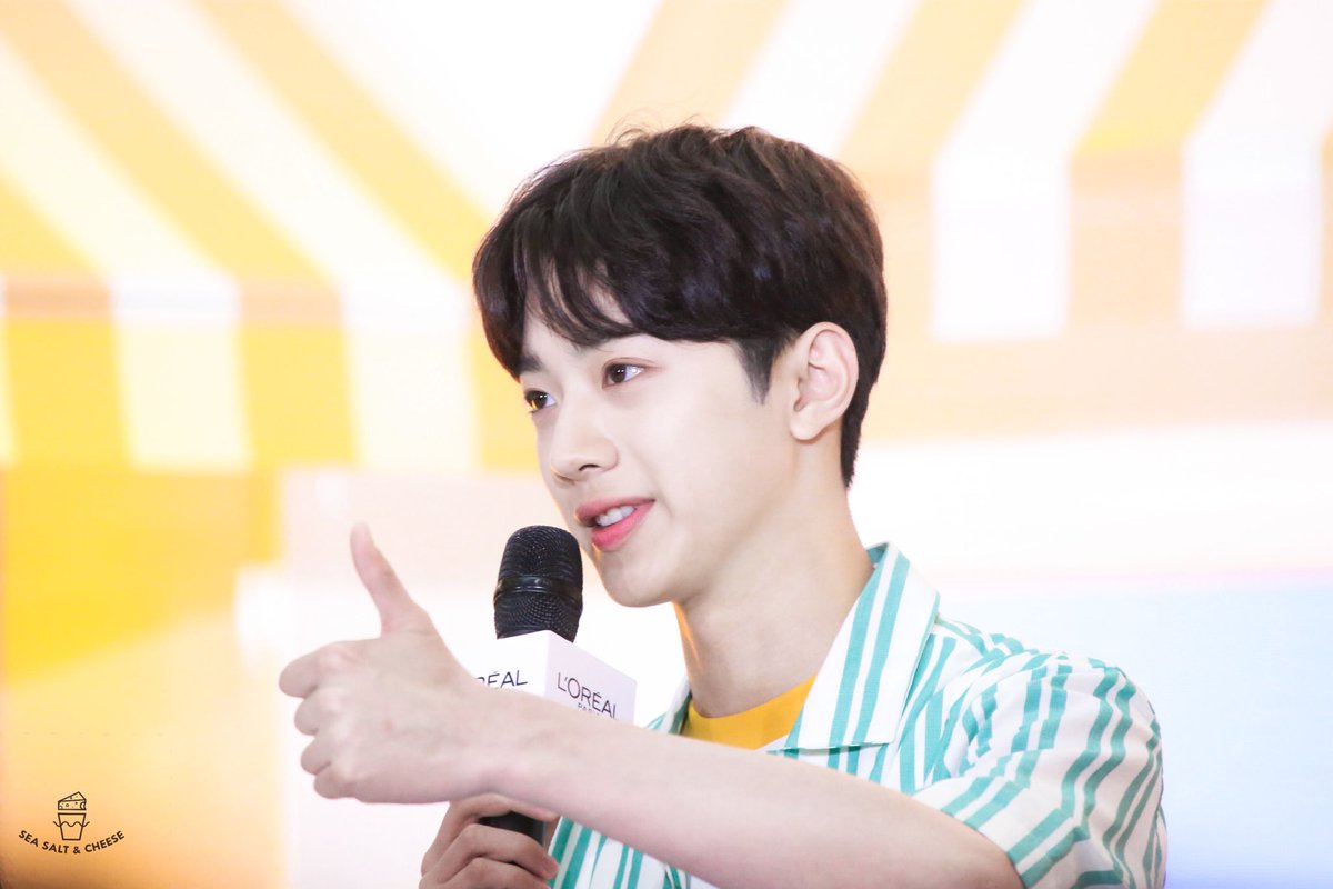 SeaSaltCheese's tweet photo. 190415 CHANGSHA

#라이관린 #赖冠霖 #laikuanlin https://t.co/cN1rQbNnPc