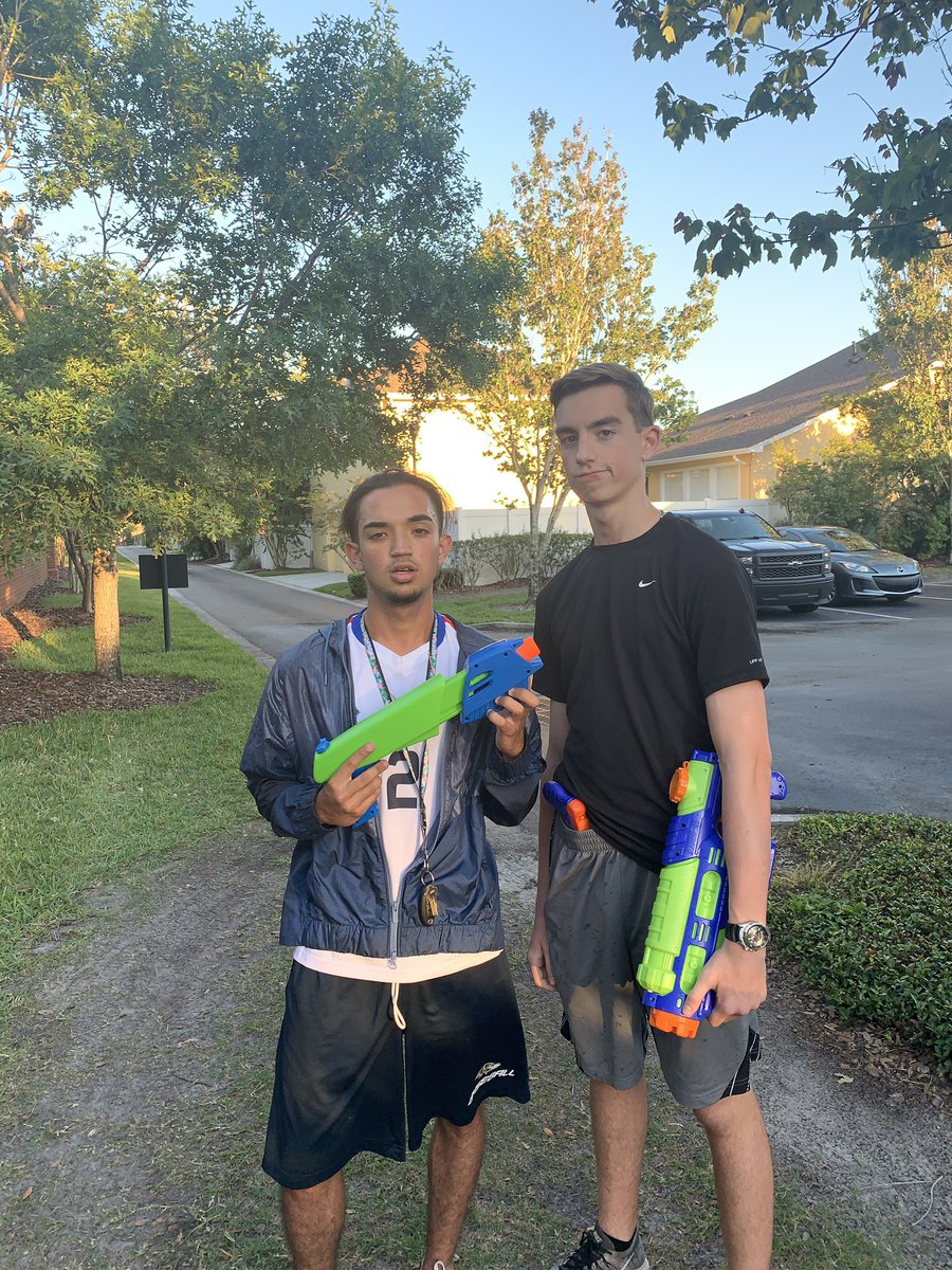 squirt_6's tweet photo. Andrew and Jonathan with kills on Analise, Joao,Caleb, and Ethan @AHSWaterWars19 https://t.co/F8m0WoosQz