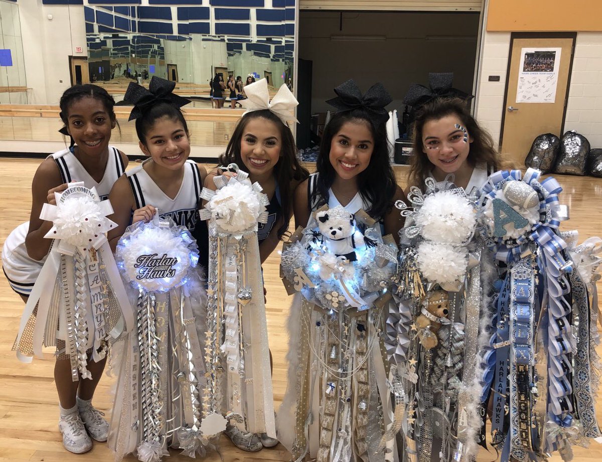 HarlanCheer's tweet photo. One week from today these Fab Five will be starting their final six weeks of high school and become the first graduating cheer class of Harlan High School.  Where has the year gone? 💙💙💙💙💙#MondayMemories #HawkCheerSeniors #BeGreat https://t.co/IBdNs7gEXA