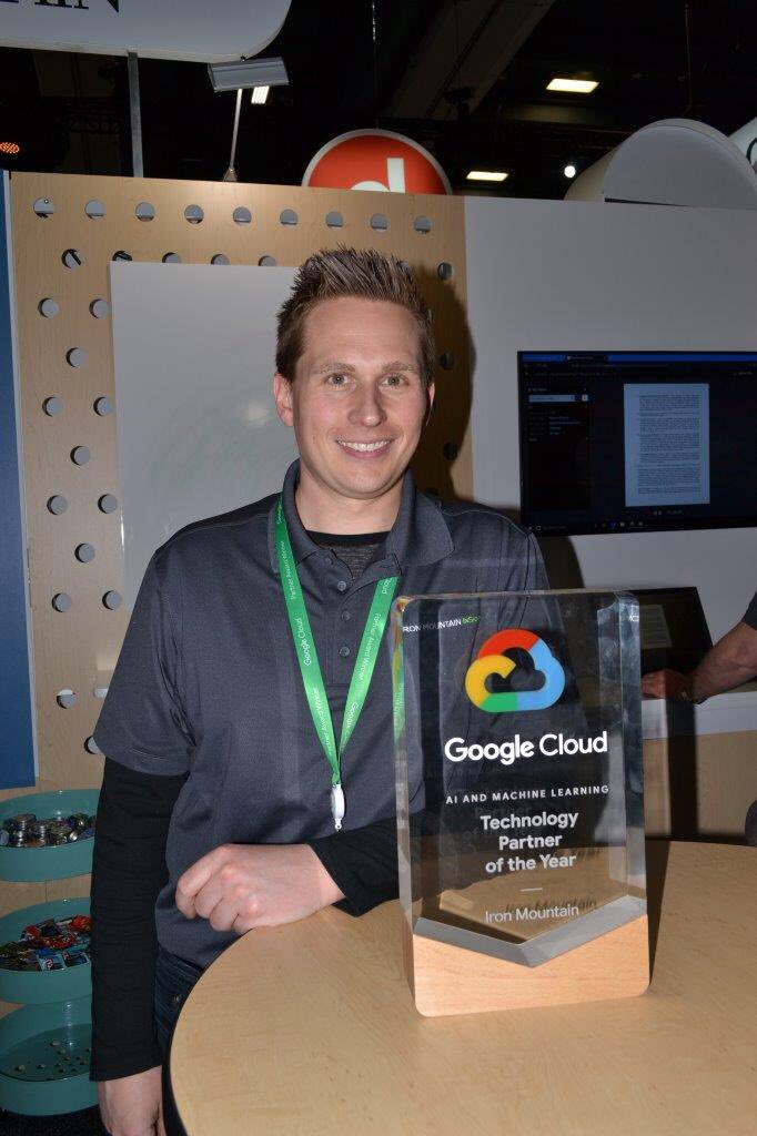 The best thing about a long business trip is coming home to your family, but the second best thing is getting the Google Technology Partner of the Year award for #AI and #MachineLearning! Thanks again <a href="/IronMountain/">Iron Mountain</a> and <a href="/googlepartners/">Google Partners</a> 

#IRMInSight