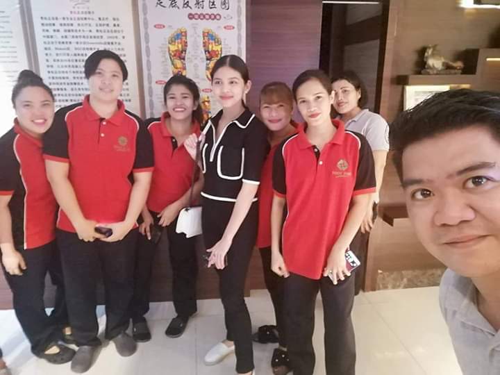 Maine at foot spa salon last thursday! <a href="/mainedcm/">Maine Mendoza</a> 
#ByahengBrokenhearted 
#MaineMendozaOnBB 
©️ Dhalyn Beloy