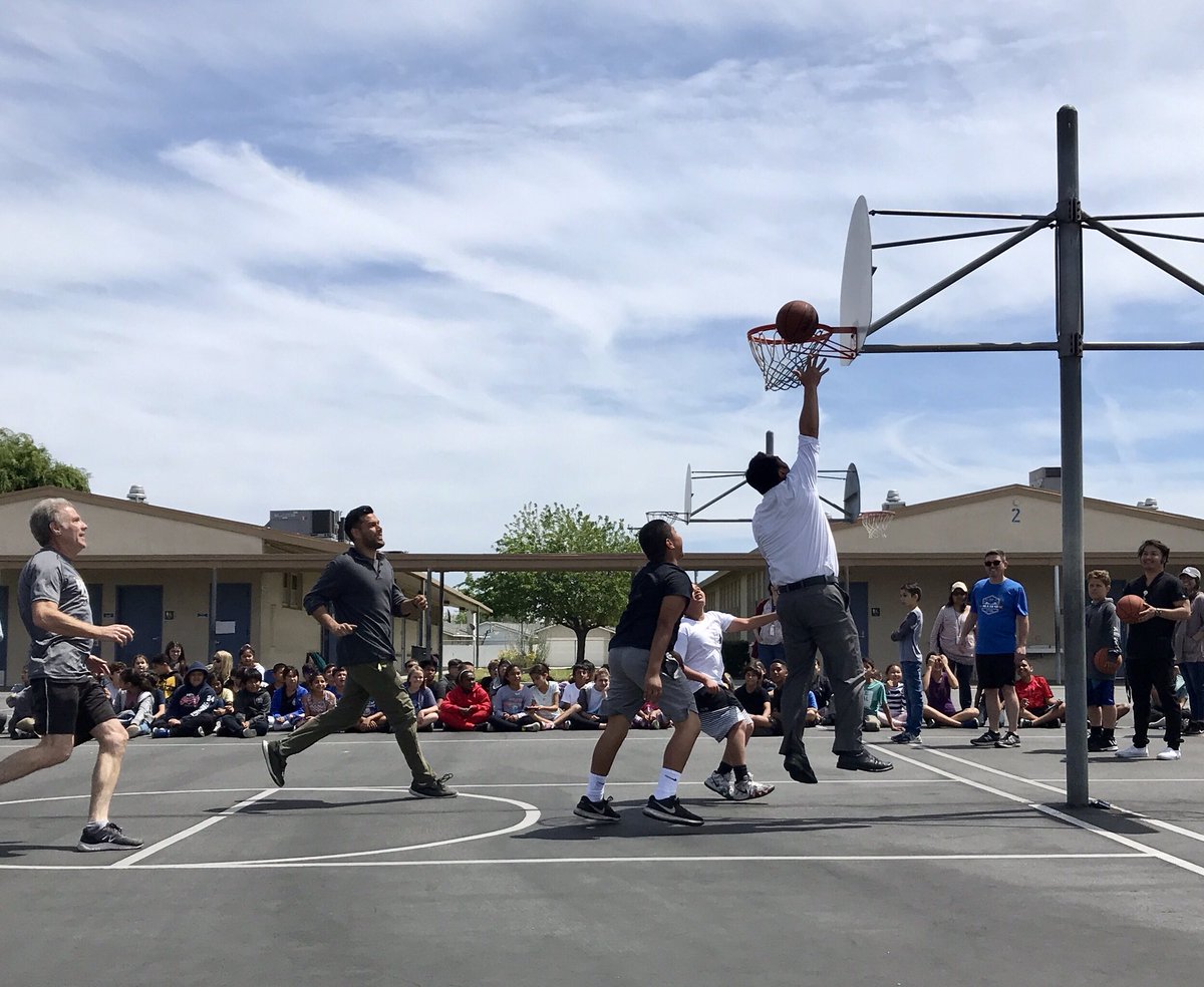 newmichell's tweet image. What a game it was!!! Our traditional conclusion to the BT March Madness tournament: winners vs. the staff. Remarkable skills, a competitive spirit, coupled with generosity and laughter, made this game one for the record books! @bt_eagles #BTSOAR #CESDProud