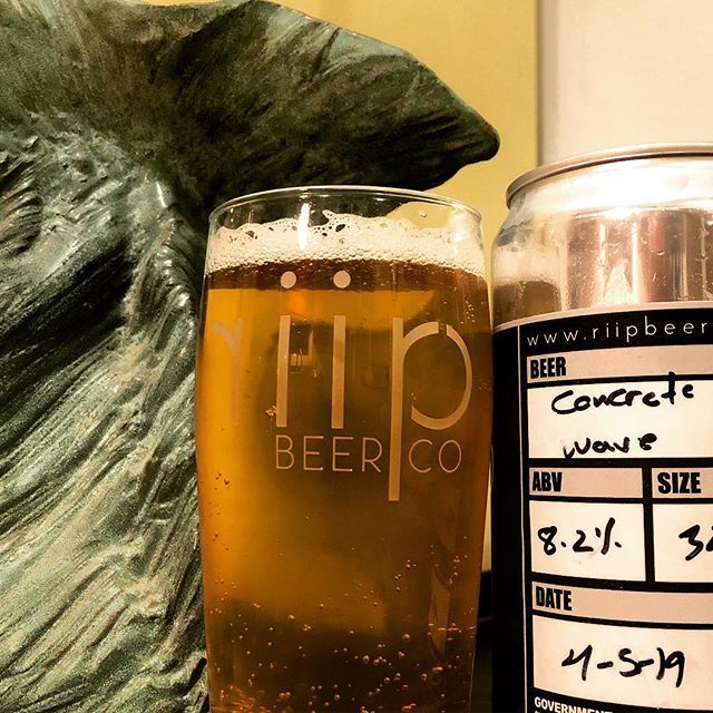 TheBaconSmith1's tweet photo. Concrete Wave double IPA 8.2% ABV from @riipbeer 🤤it’s still fresh (canned in crowler ten days ago)
-
-
-
-
#cheers #dipa #Ale #goodbeer #beersies #crowler #beerme #🍻 #craftbeer #beercan #happymonday https://t.co/raw2WV07R4 https://t.co/yFeD5Ynsr8