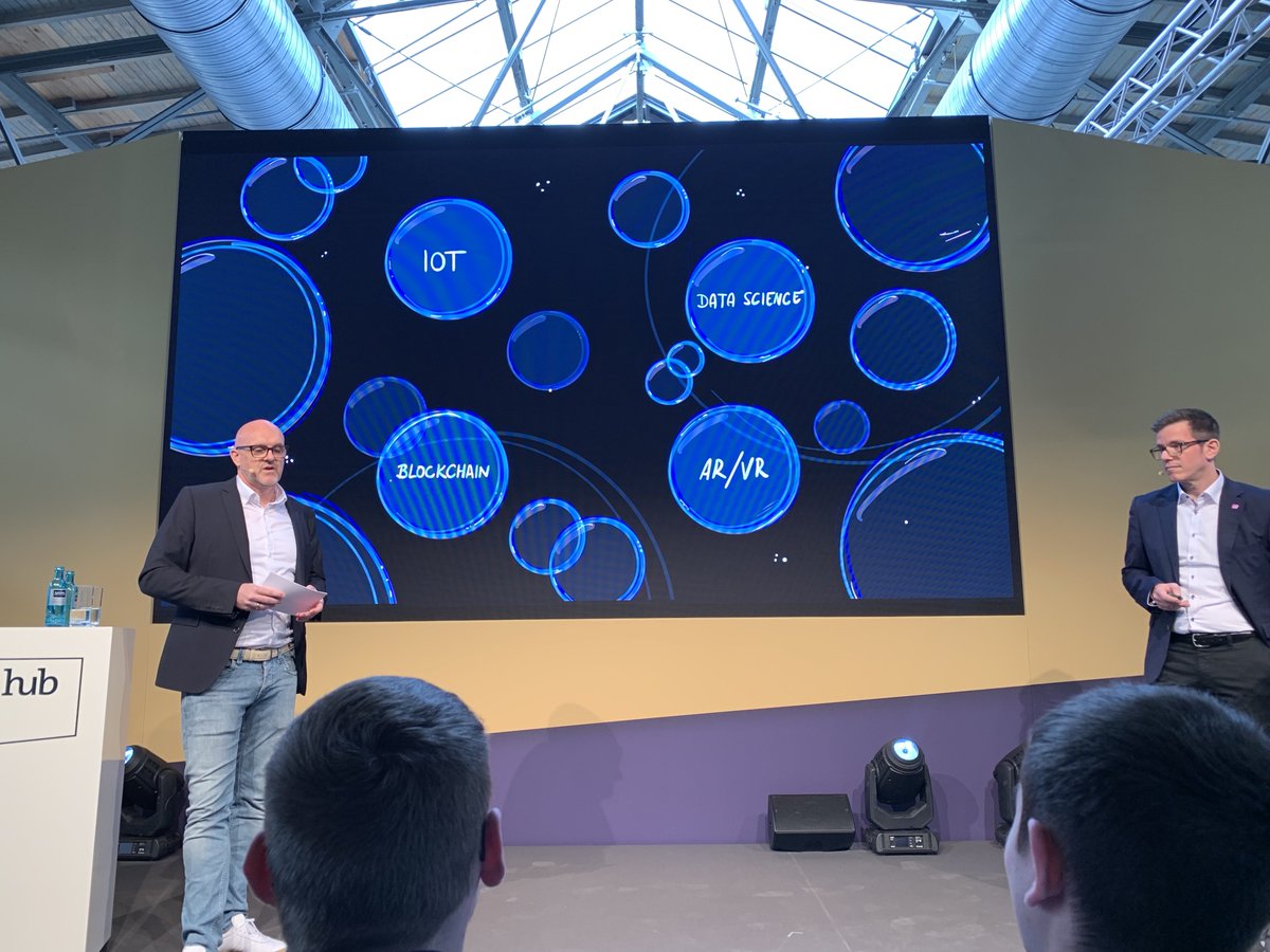 Vecap_io's tweet image. Our headquarters have just visited Hub Berlin (🌐 hub.berlin). Check out the photos below. 

#Fijutsu #IoT #BlockchainSummit #smarthome #SmartCities #5G #partnership #speaker #Vecap #cryptocurrency #business