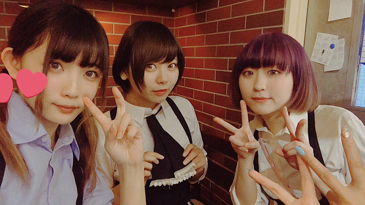 ClassicBarRELUM's tweet photo. 渋谷リルム18時オープンです！
【せんじ、佐野小波、羅鱶ねるる】でお待ちしております🌸🙇‍♂️ https://t.co/DnqUZD3QJy