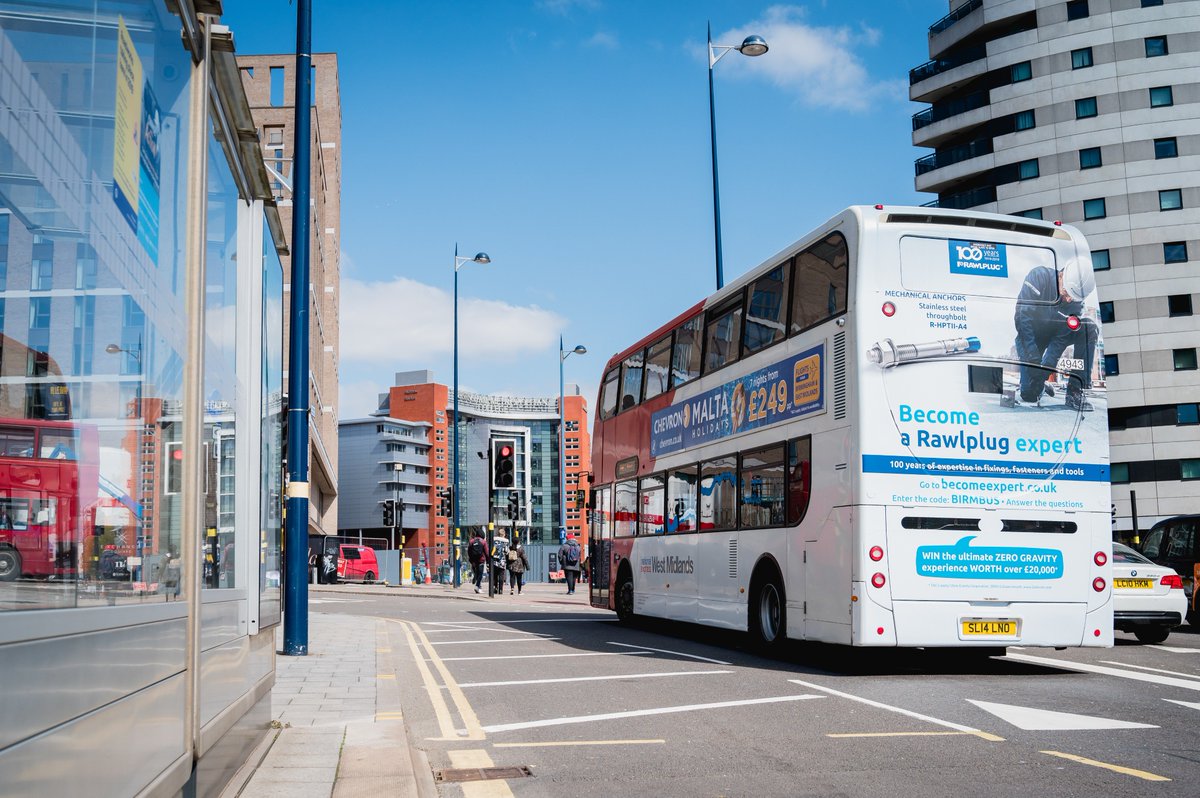 ExterionMediaUK's tweet photo. Check out @RawlplugLtd Mega Rears 😲 Have a lookout for their campaign on buses across #Birmingham #Manchester and #London! @HintmediaUK 
#OOH #Bus #ExterionMedia https://t.co/JIDZtAq1GP