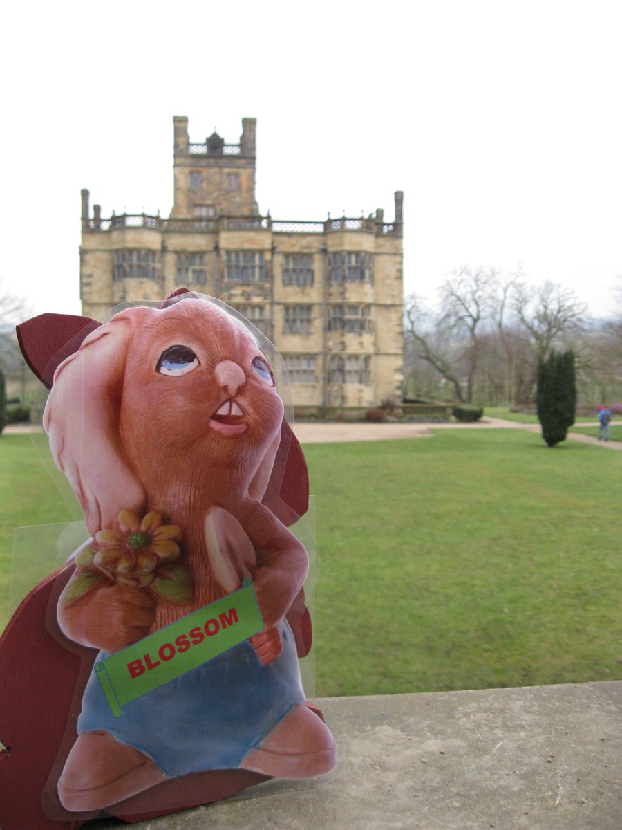 LancsMuseums's tweet photo. We can't wait #Easter activities at #GawthorpeHall, bring your hard boiled egg to decorate and roll Wed 17 April #paceegging. 
Hunt for Easter Bunnies on Sun 21 &amp; Mon 22 April in the grounds, for a chocolatey treat (while stocks last!), see https://t.co/p80jEePAFB https://t.co/01LXnaMi2A