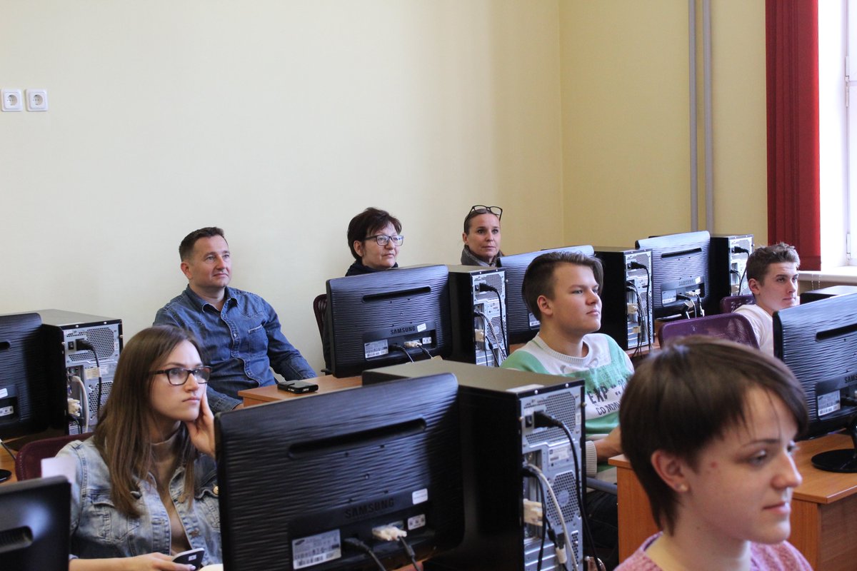 Dobeles Valsts ģimnāzija tweet media