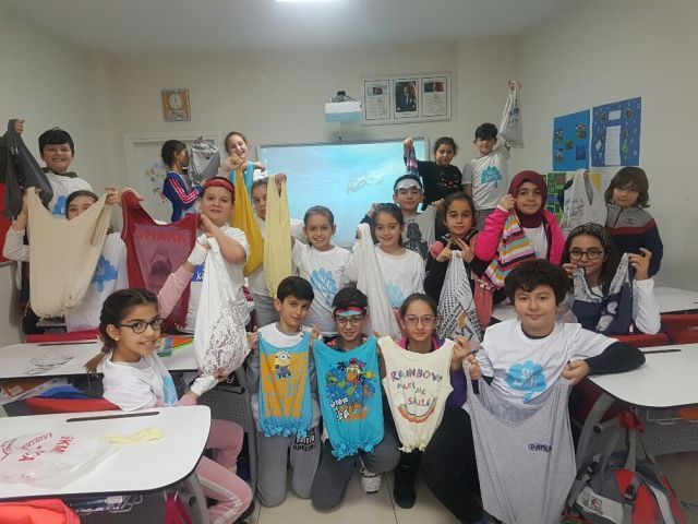 Mikado_info's tweet photo. Türkiye'de 5 yıldır yürütmekte olduğumuz Su Kaşifi programında yer alan okullardan Samsun Bafra Gençlerin Koleji Su Kaşifi ekibi, Uluslararası Haftanın Okulu olmaya hak kazandı! Tebrikler!
https://t.co/uafVKHcu0A
@SuKasifi @WaterExplorers https://t.co/sVxtJLnqDV