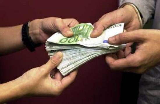 OFFRE DE PRET ENTRE PARTICULIER RAPIDE ET FIABLE allants de 5000€ à 15.000.000€ avec un taux d’intérêt de 2%. madame et monsieur Particuliers Belge ou France... partout dans le monde  Pour plus d’infos veuillez nous contacter a notre adresse e-mail: gendronfinance2002@gmail.com