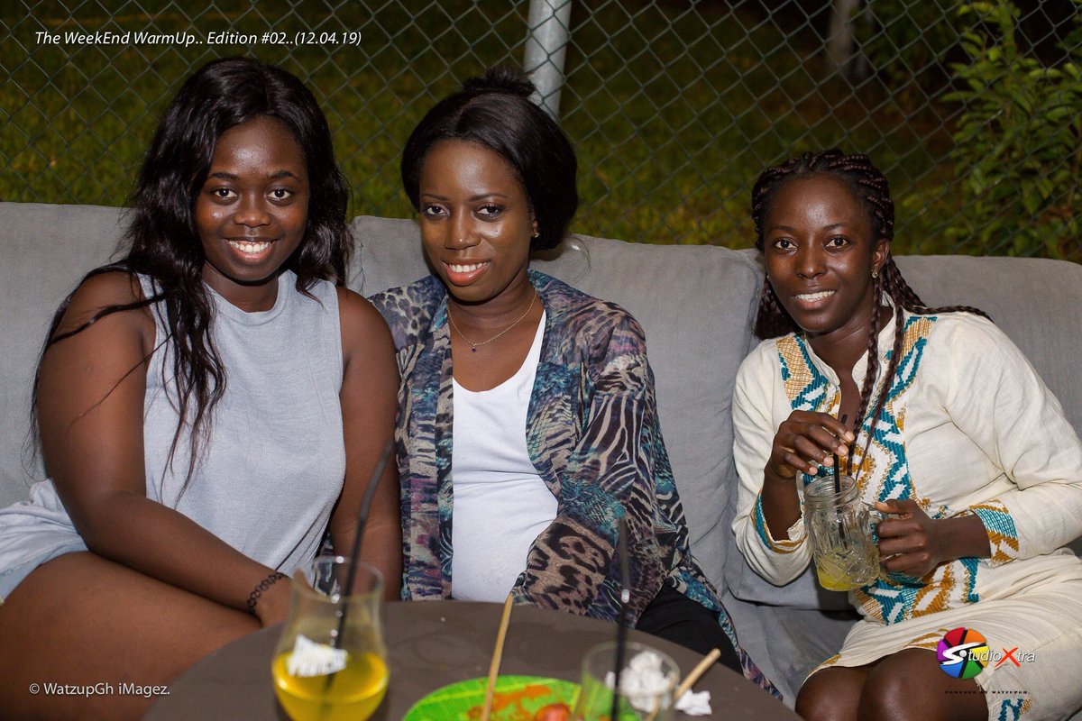 StudioXtra_Gh's tweet photo. Karaoke Night at The #WeekEndWarmUp last Week Friday π€πΌπ... See U all this Friday πππ½πΉπ.. #ilounge #TemaComm.12 https://t.co/zabPeWvfGs