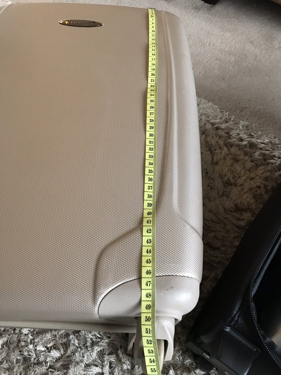 DebraRees4's tweet photo. @Saywhatgert @WhatDontIGot @ralphbogard @flybe @Saywhatgert You never reply to me when I ask you why my bag didn’t fit, it is the correct size! It was measured with 2 different measuring tapes before travel. I was fined £40 &amp; threatened , (pay up or don’t fly) even though bag conforming to size! Please explain? https://t.co/hNiQg0XqrY