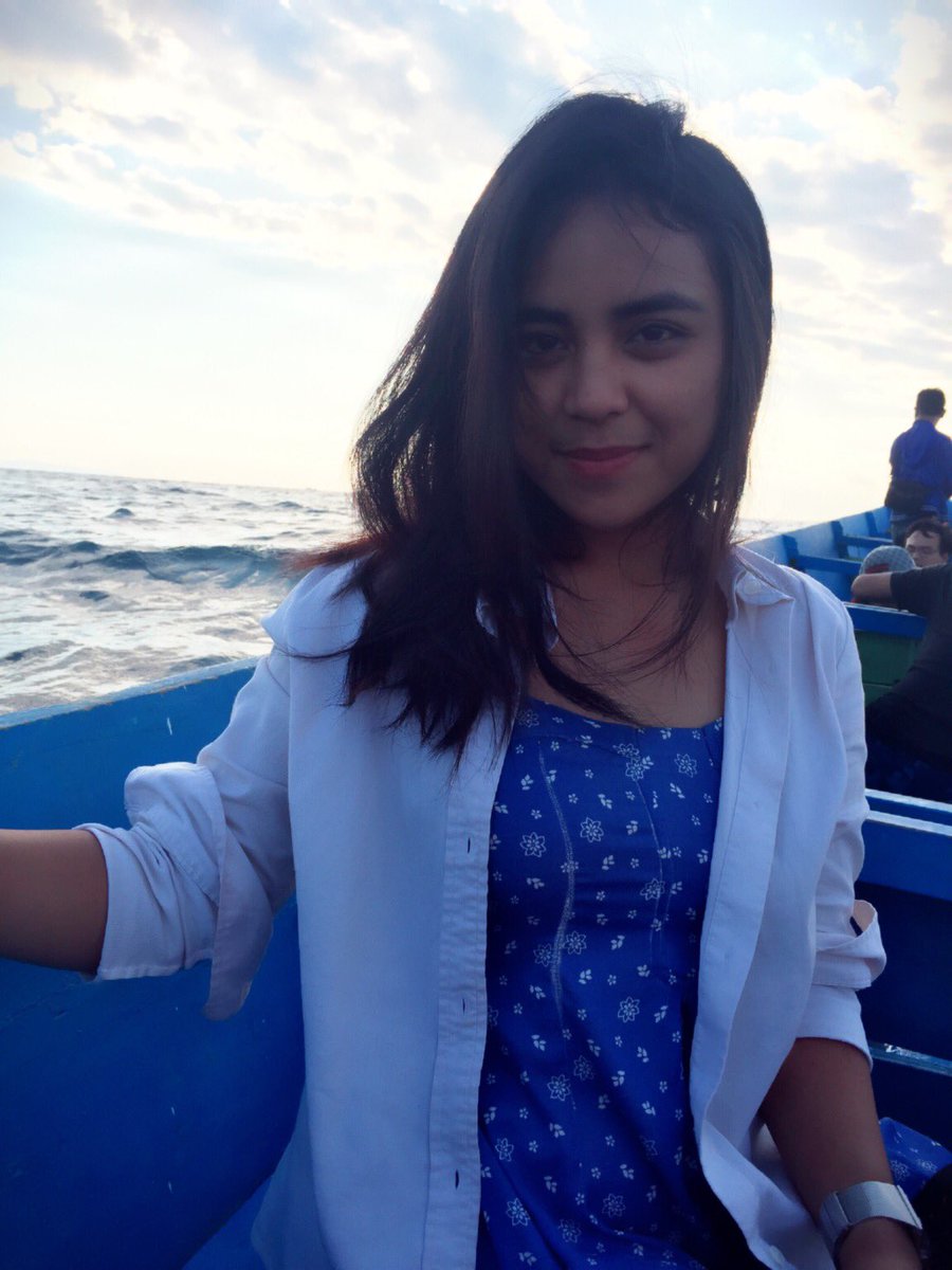 HariHariNgetrol's tweet photo. #HabisNyoblosNgapain ke pulau Kera lagi 😇 https://t.co/TbXbbtZWve