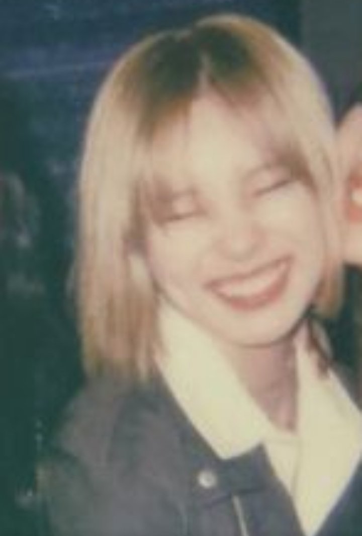 oldwheein's tweet photo. BIR INSAN NASIL BU KADAR TATLI ÇIKABILIR AKIL SIR ERDIERMIYORUM https://t.co/HVz6r6ZcHt