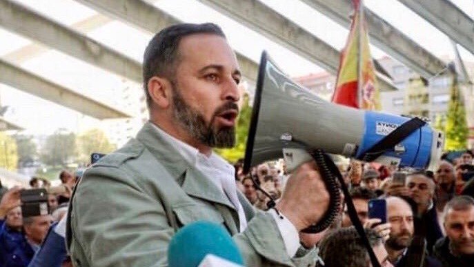 RotdAllxFatxes's tweet photo. "Soy GILIPOLLAS"
"OLLAS-OLLAS”
"ollas-ollas” https://t.co/qSDz85lw59
