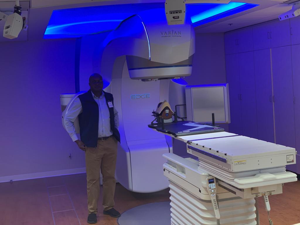 UgandaCancerIns's tweet photo. We are set to add another radiotherapy machine to our treatment machines.TrueBeam machine as pictured below has been manufactured by Varian Medical systems. It is yet to undergo certain tests before shipment. This technology enables treatment of different types of cancers. https://t.co/wZAPfnMZAW