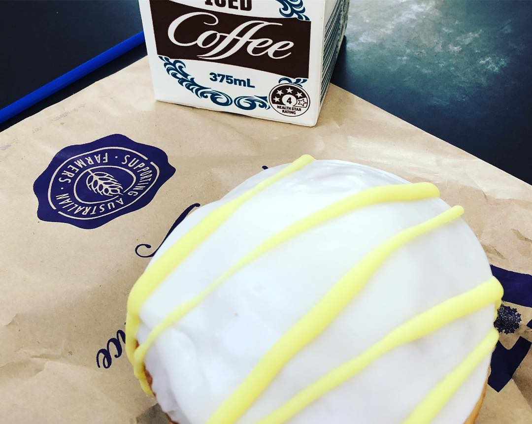 Vili's Bakery tweet media