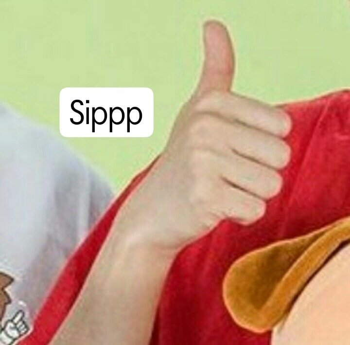 sayohsehun's tweet photo. "ngapain sih war gak jelas?!" 
"Childish deh masalah ginian di besar2rin"
"idolnya aja akur2, masa fansnya nggak"

#ArmysApologizetoEXOLab
#JUSTICEFOREXOLAB https://t.co/o94mrqayvs