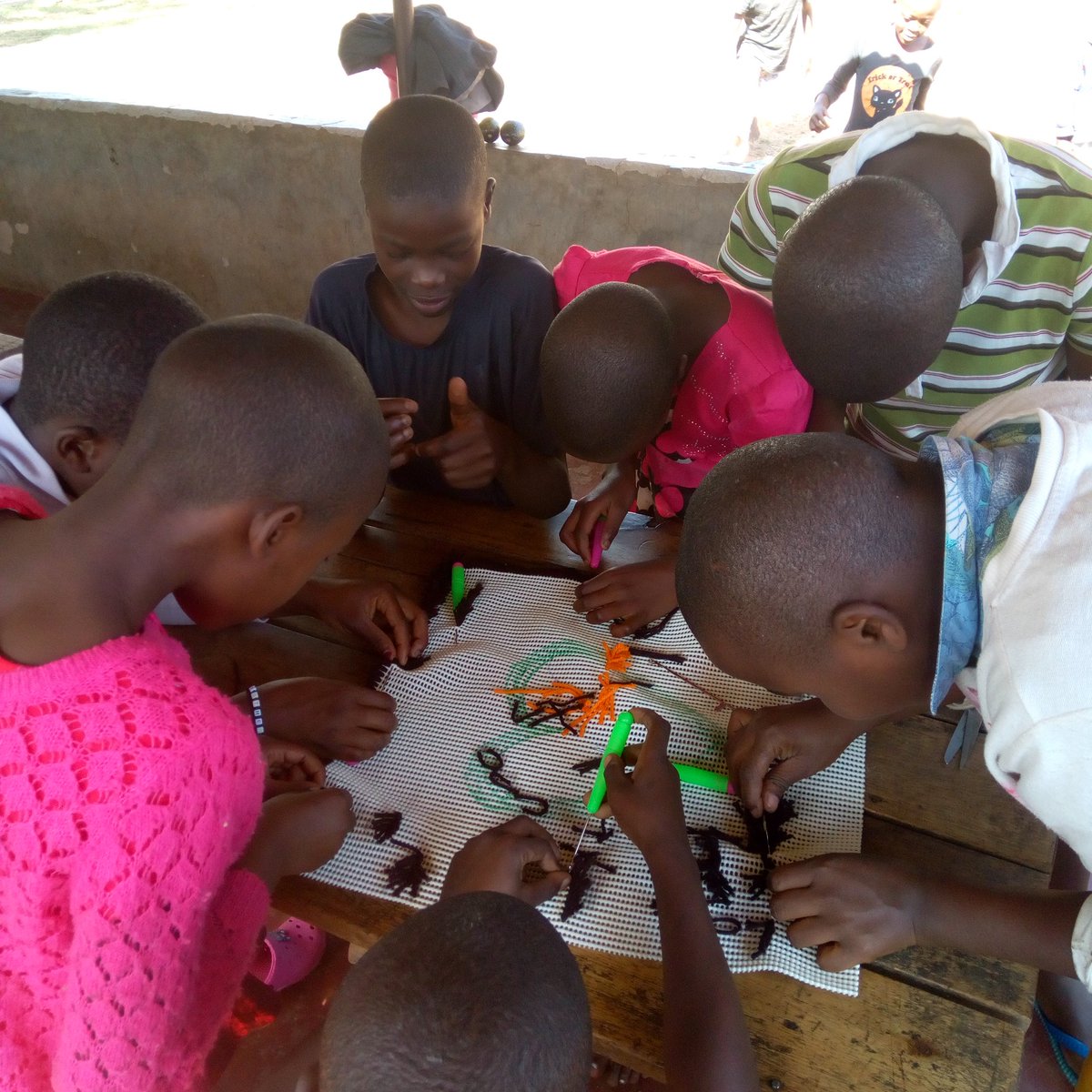 ElenahKimaru's tweet photo. When you are having a fruitful lesson #matmaking #handsonskills #brilliance #access #DIY @HyracT @UNICEFEducation @intertwilight @platformngo @nelsonkwaje https://t.co/5MeSTe5R4g