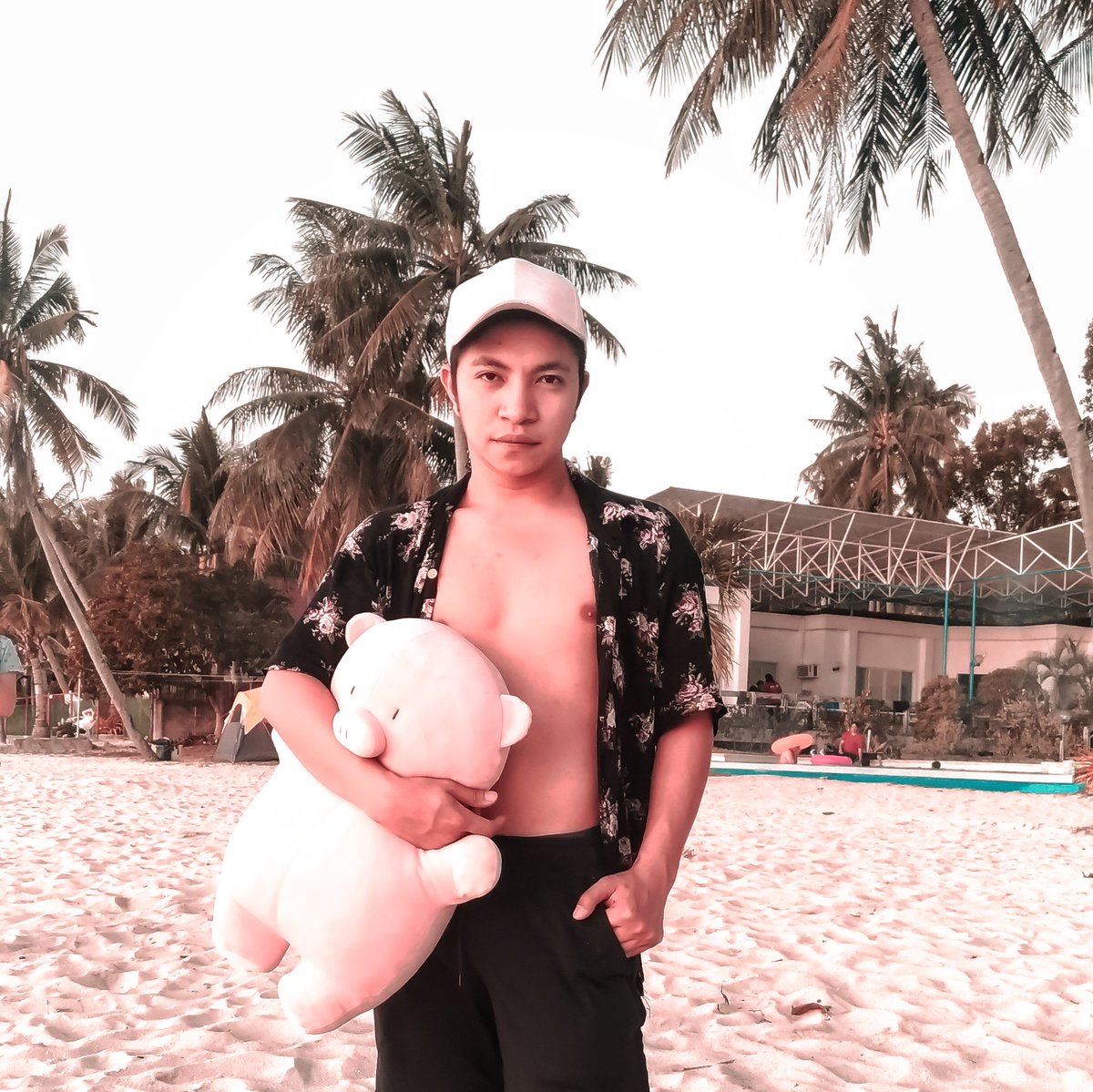 DMichaelAngel0's tweet photo. “Traveling – it leaves you speechless, then turns you into a storyteller.” – Ibn Battuta

#travel #Summer2019 https://t.co/jxRkysGFcP