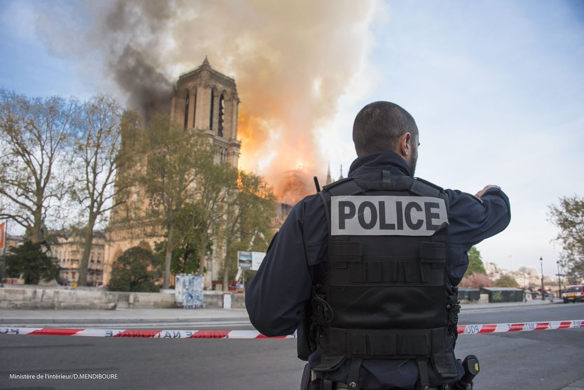Police nationale tweet media