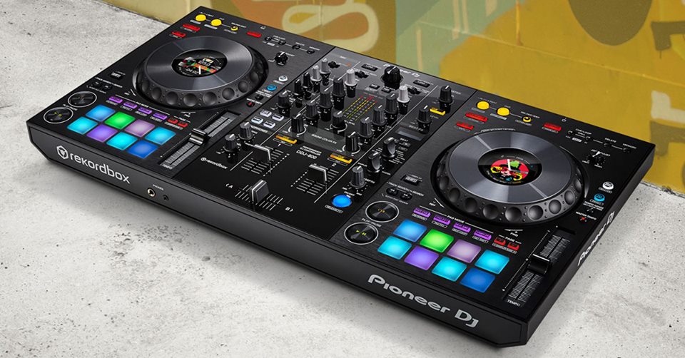MEET THE PIONEER DDJ-800 CONTROLLER. The DDJ-800 is a Rekordbox dedicated 2-channel DJ controller that comes equipped with a wealth of professional DJ performance tools that allow you to take full control over your sound. More Info: thedjshop.co.uk/pioneer-ddj-80…