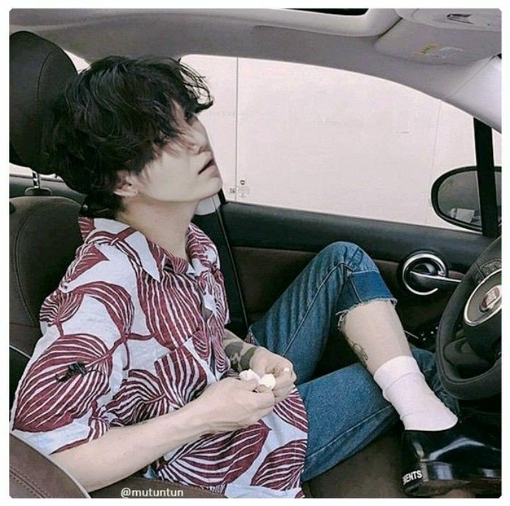 เบสท์Ft. 🥀🚬 tweet media