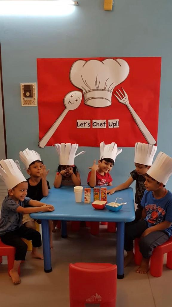FC_Intellitots's tweet photo. Our tiny chefs on the way to becoming little master chefs! Meet our 4 yr old chefs from CAMPCATION trying their hands-on to fireless cooking.
.
.
.
#Chefs #Littlechef #Indianchef #tinychefs #Children #Oiplayschool #preschool #Playschool #Parents #Hyderabad #Bangalore #India https://t.co/b8q6DJhSIX